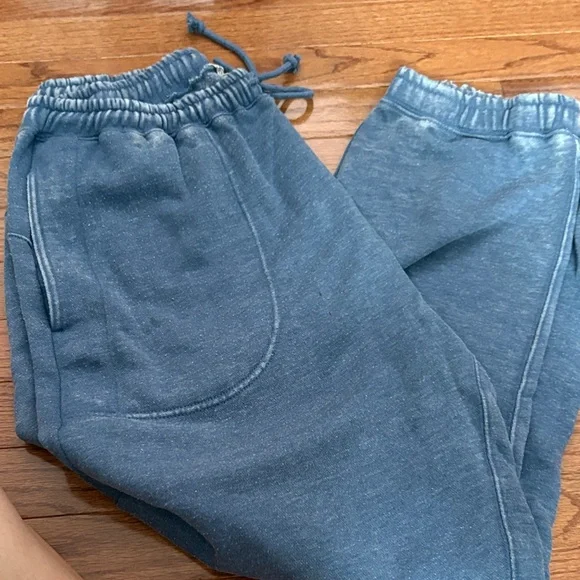 Free People Blue Joggers - Picture 1 of 2